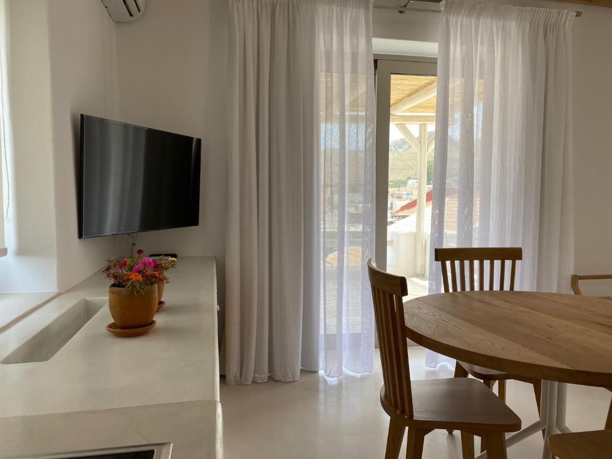 Laini Luxury Suites Pombia المظهر الخارجي الصورة
