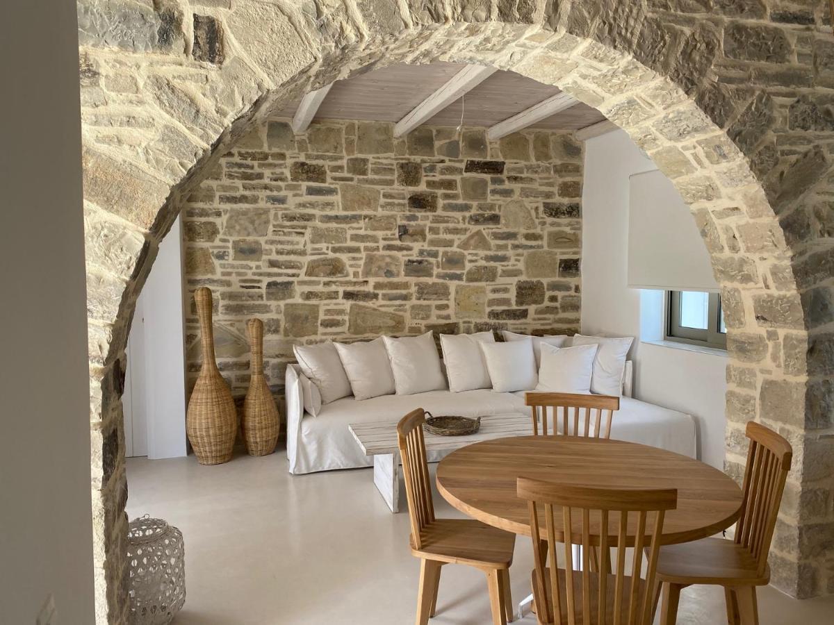 Laini Luxury Suites Pombia المظهر الخارجي الصورة