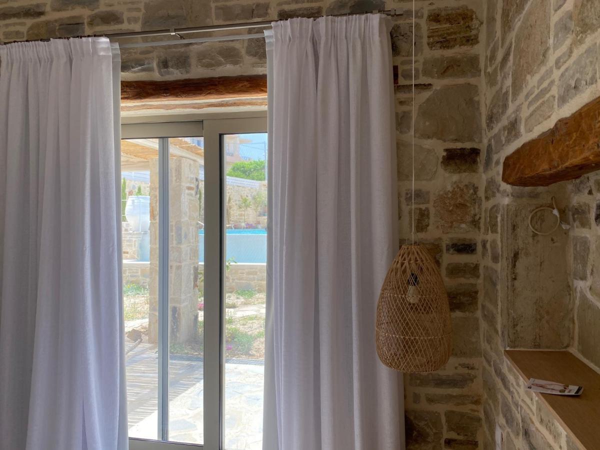 Laini Luxury Suites Pombia المظهر الخارجي الصورة