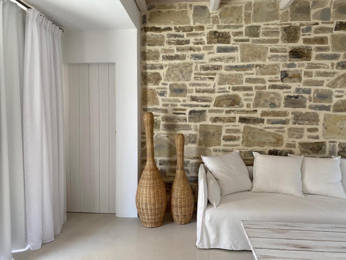 Laini Luxury Suites Pombia المظهر الخارجي الصورة