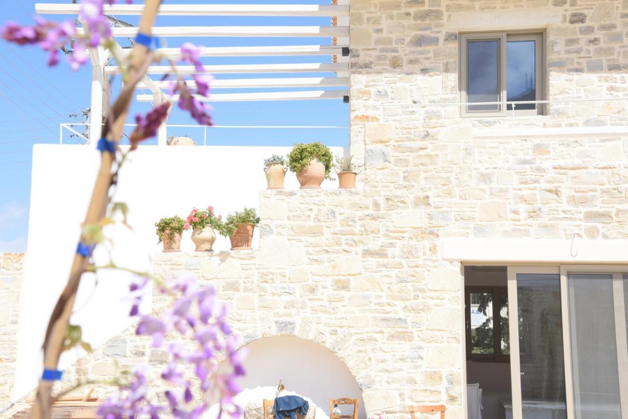 Laini Luxury Suites Pombia المظهر الخارجي الصورة