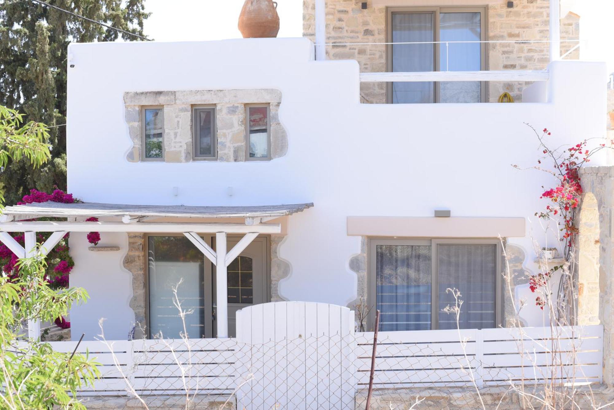 Laini Luxury Suites Pombia المظهر الخارجي الصورة